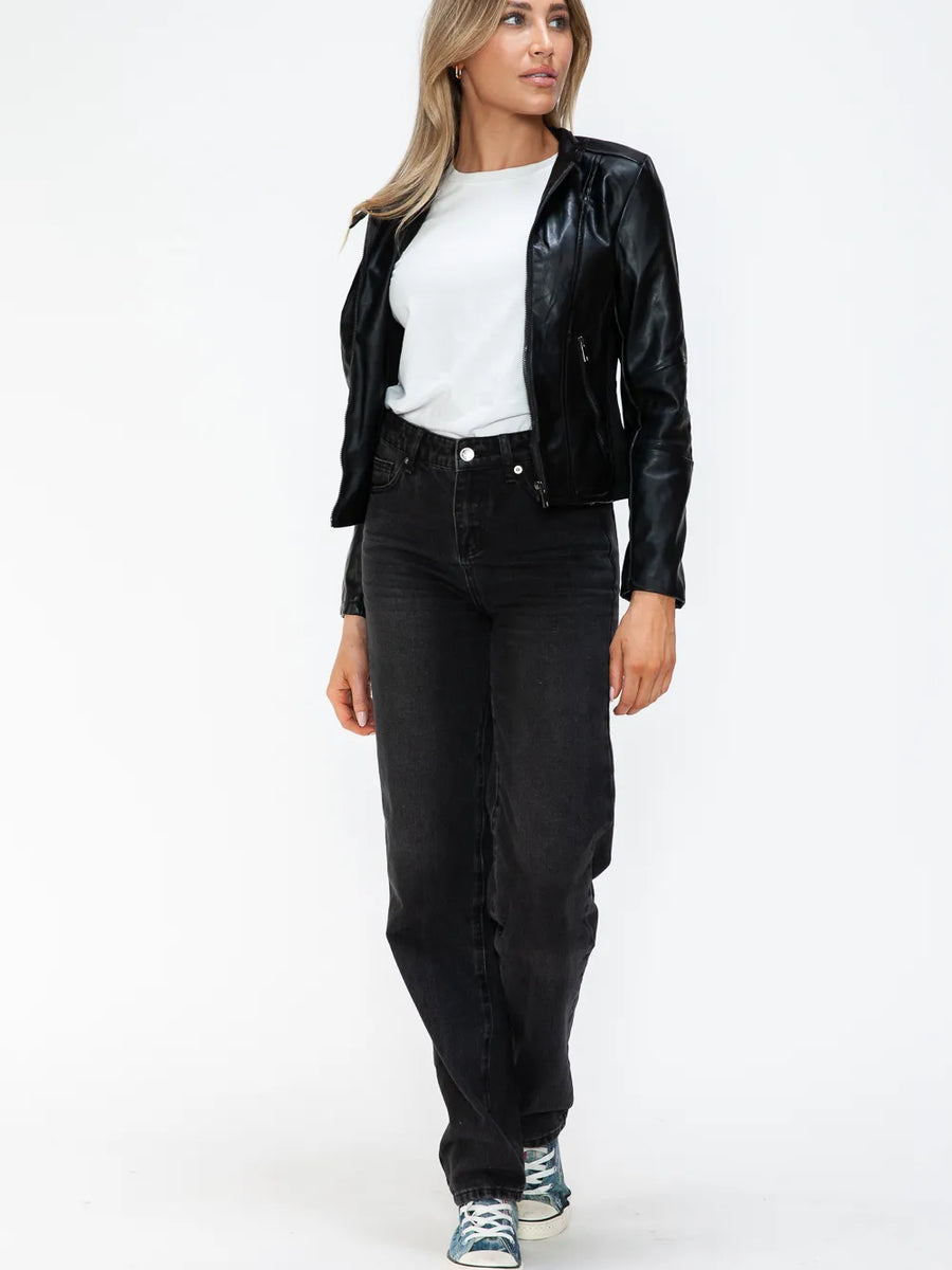 7702f085-3807-4e55-9f54-0464d4240cad-Max