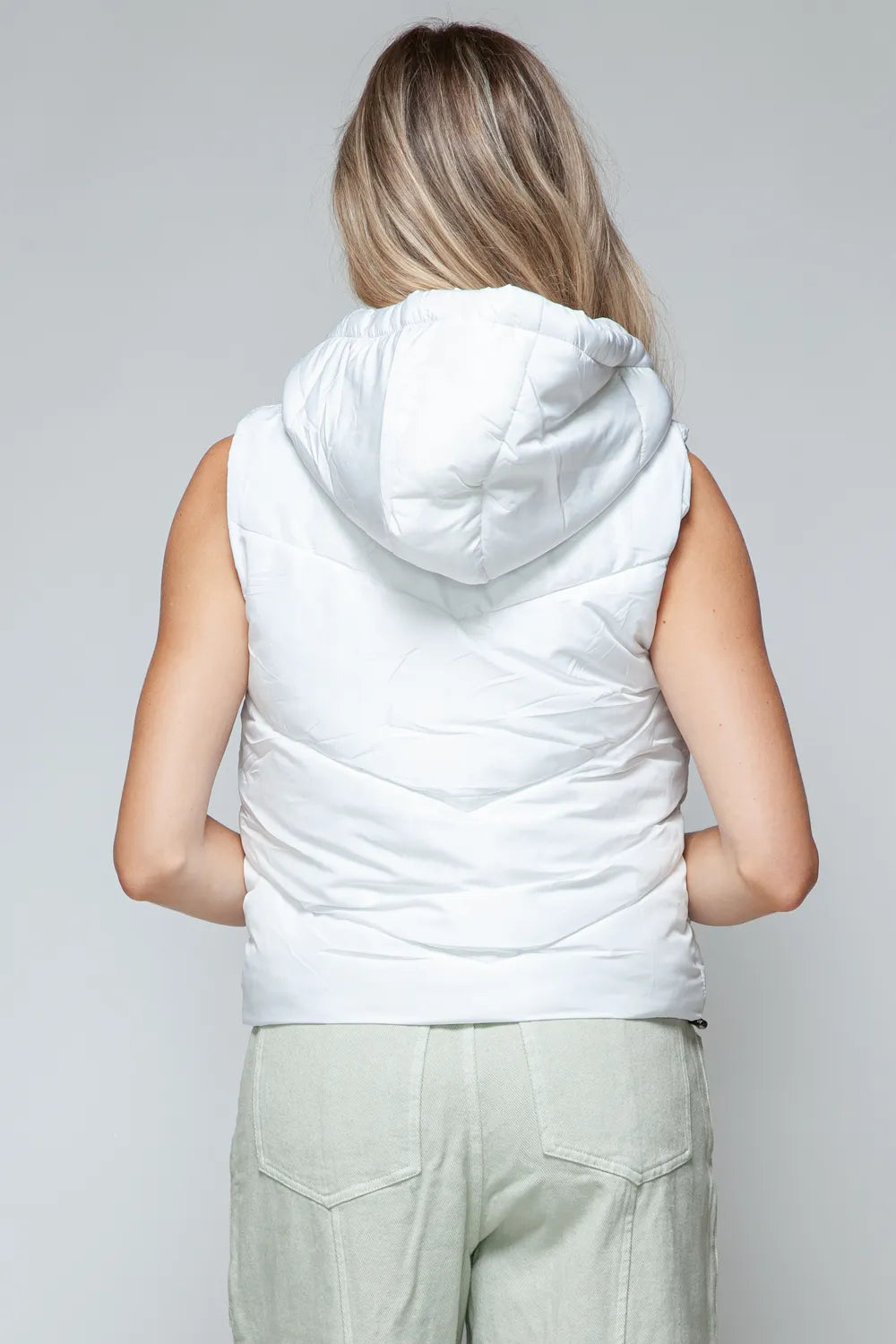 Wren Saint-Clair — Snobbish Zip Up Quilted Hooded Vest White Coat or Jacket, alternate view 3