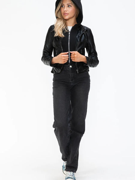 7c138298-9529-4dad-a18e-9a33e1dd9a4b-Max