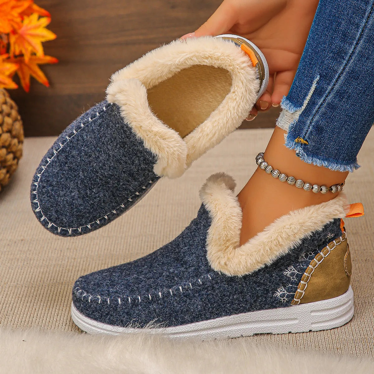 Indigo Fiorenza — Round Toe Fleece-Lined Ankle Boots Fashion Footwear, alternate view 8