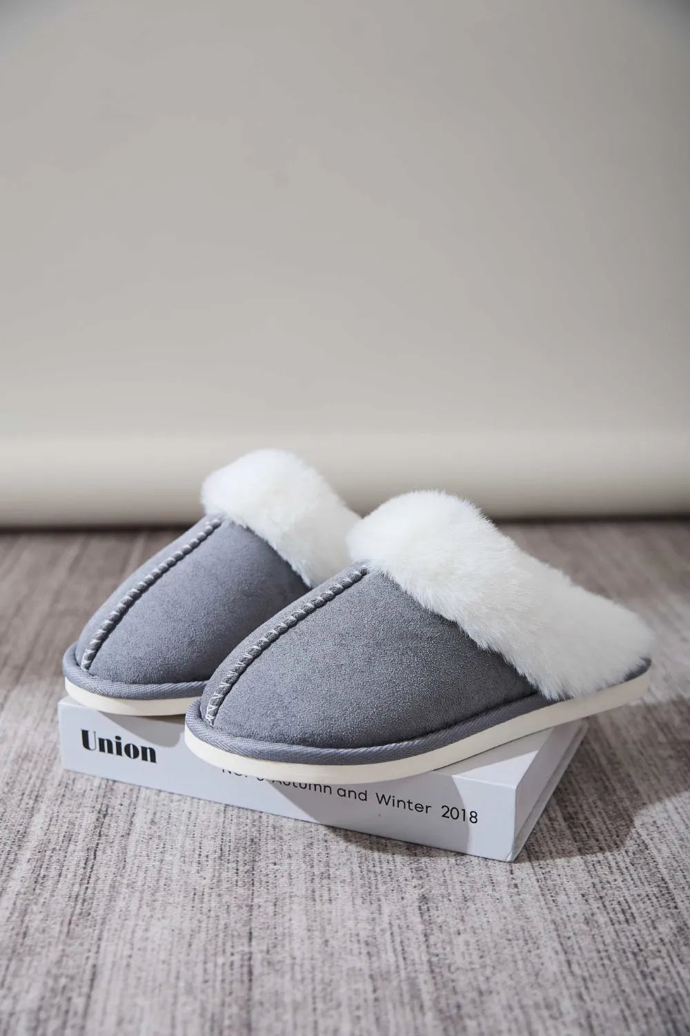 Cove Sorrento — Faux Fur Round Toe Slippers Fashion Footwear, alternate view 7
