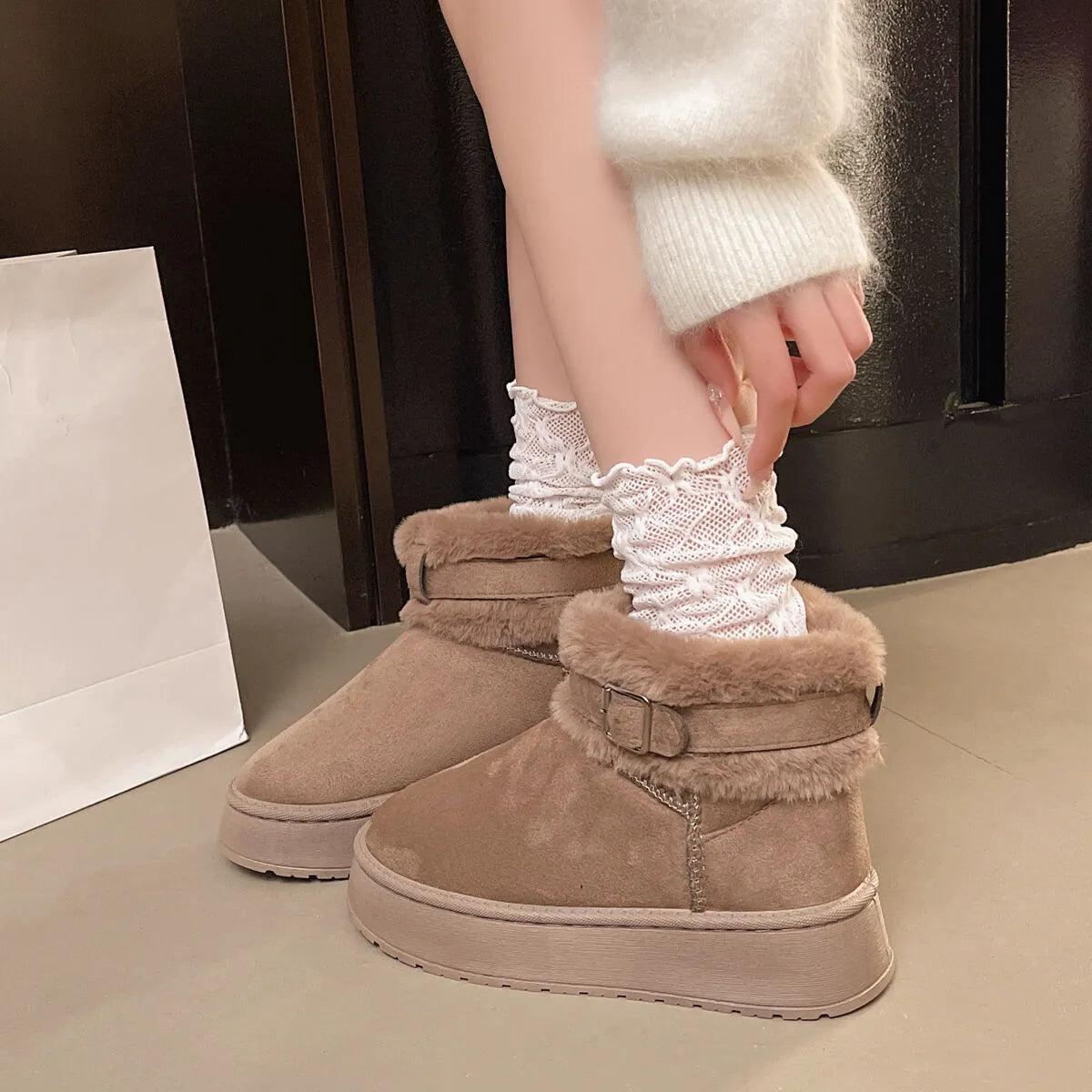 Jules Fiorenza — Round Toe Platform Fleece-Lined Winter Boots Fashion Footwear, alternate view 5