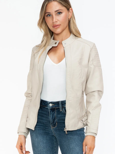 8b0be5c5-d30c-4ec1-a680-c222d126976b-Max