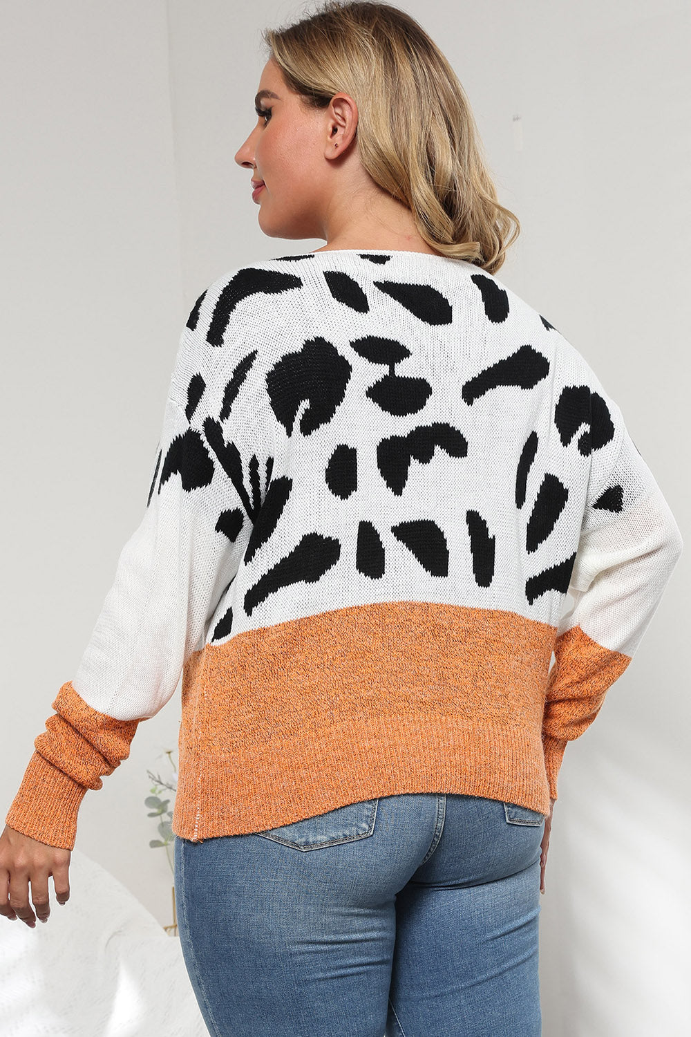 Reese Delacroix — Plus Size Leopard Round Neck Long Sleeve Sweater, alternate view 8