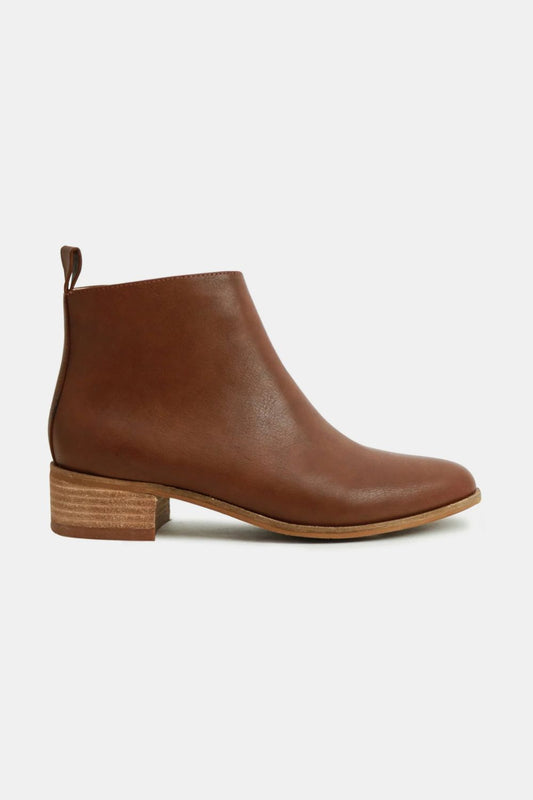 Beast Fashion PU Leather Block Heel Boots - Opulent Empire