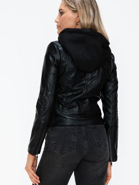 9556d9bf-2a93-4440-95ec-bdf64f8d5574-Max