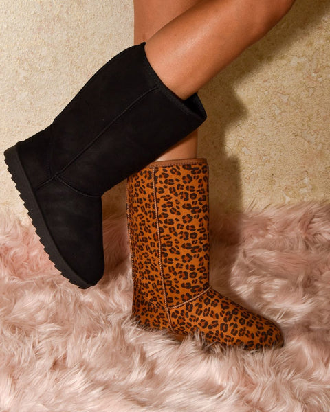 WILD DIVA Leopard Suede Round Toe Boots