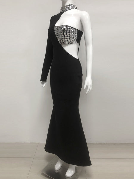 Kristall-Fischschwanzkleid mit asymmetrischen Cut-Outs