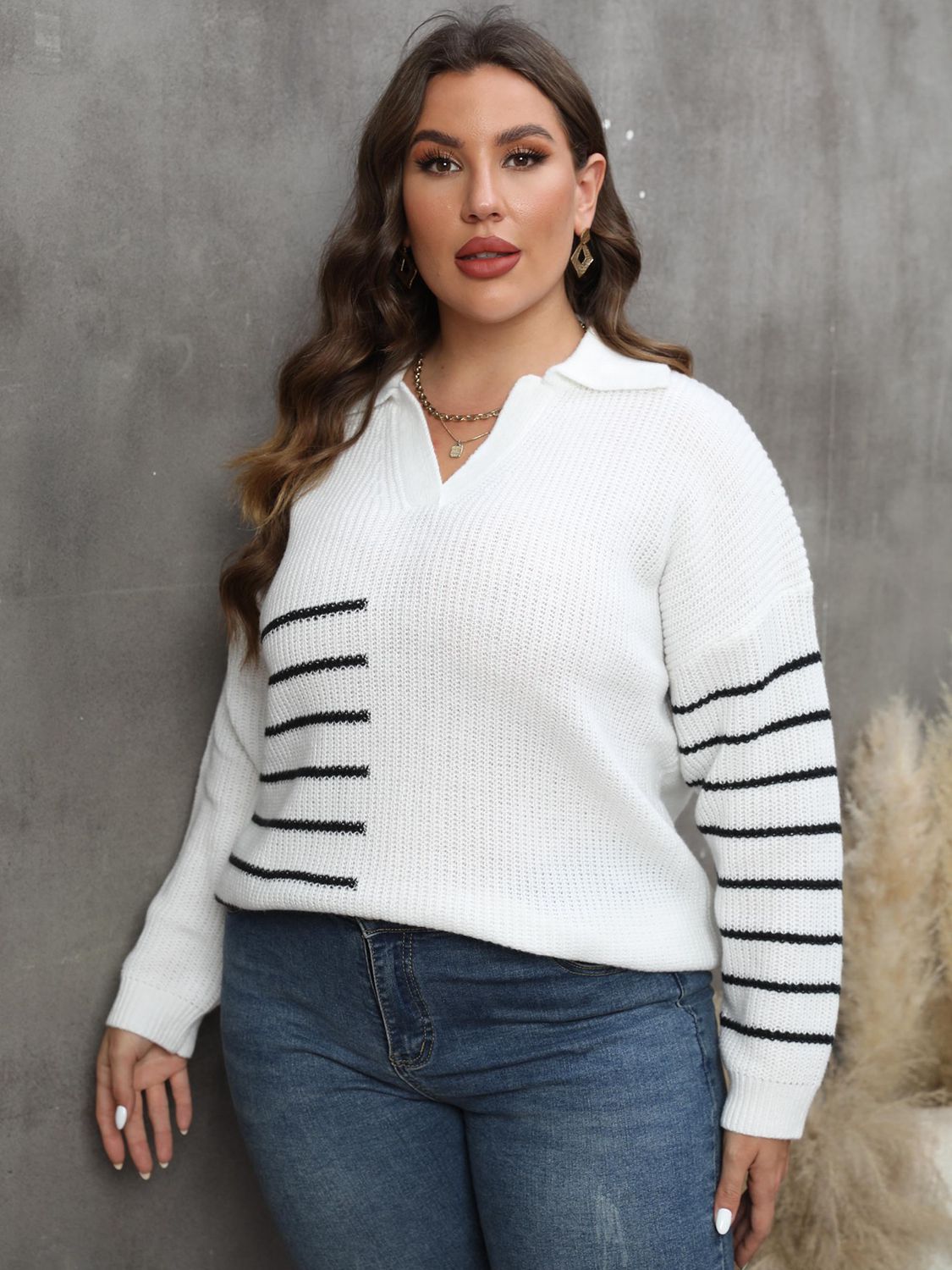 Quinn Moreau — Plus Size Striped V-Neck Sweater, alternate view 3