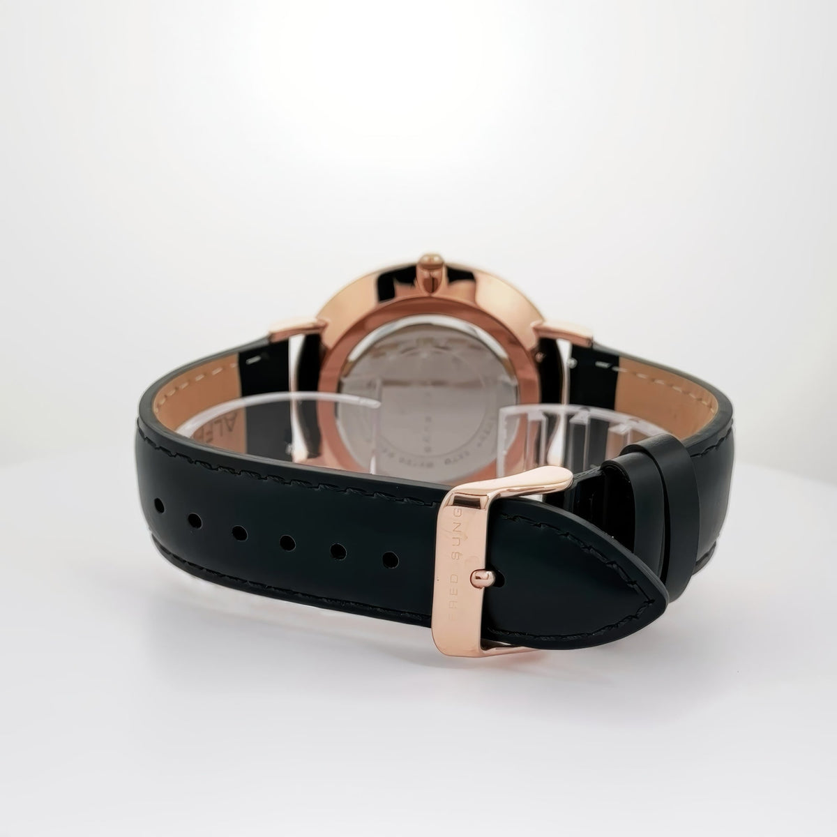 Alfred Sung Metropolitan Date White Dial Rosegold Case Black Leather Strap watch — Metropolitan Date White…, alternate view 3