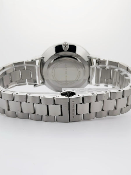Alfred Sung Metropolitan Date Black Dial Silver Bracelet watch