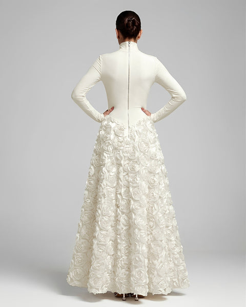 Blumengesticktes Chiffon-Spleiß-Maxikleid