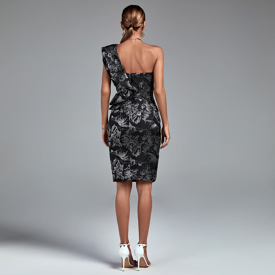 Sleeveless off-shoulder bodycon dress with ruffles for a chic and trendy look