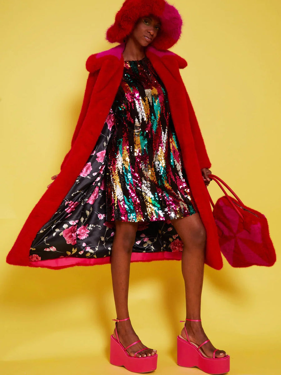 Bamboo Faux Fur Red Midi Coat with Pink Collar-0