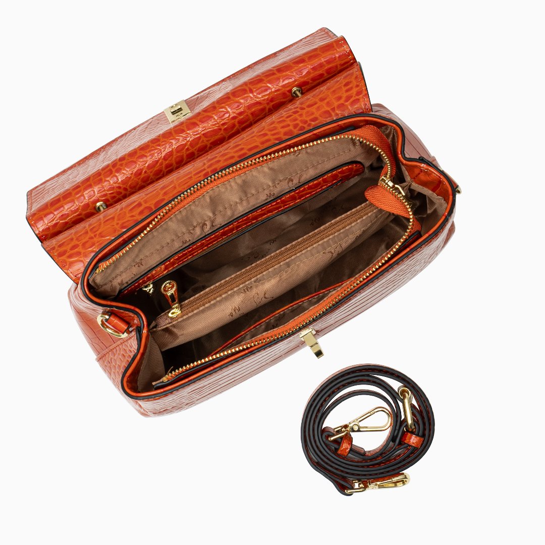 Bellina — Versatile Shoulder Bag, alternate view 11