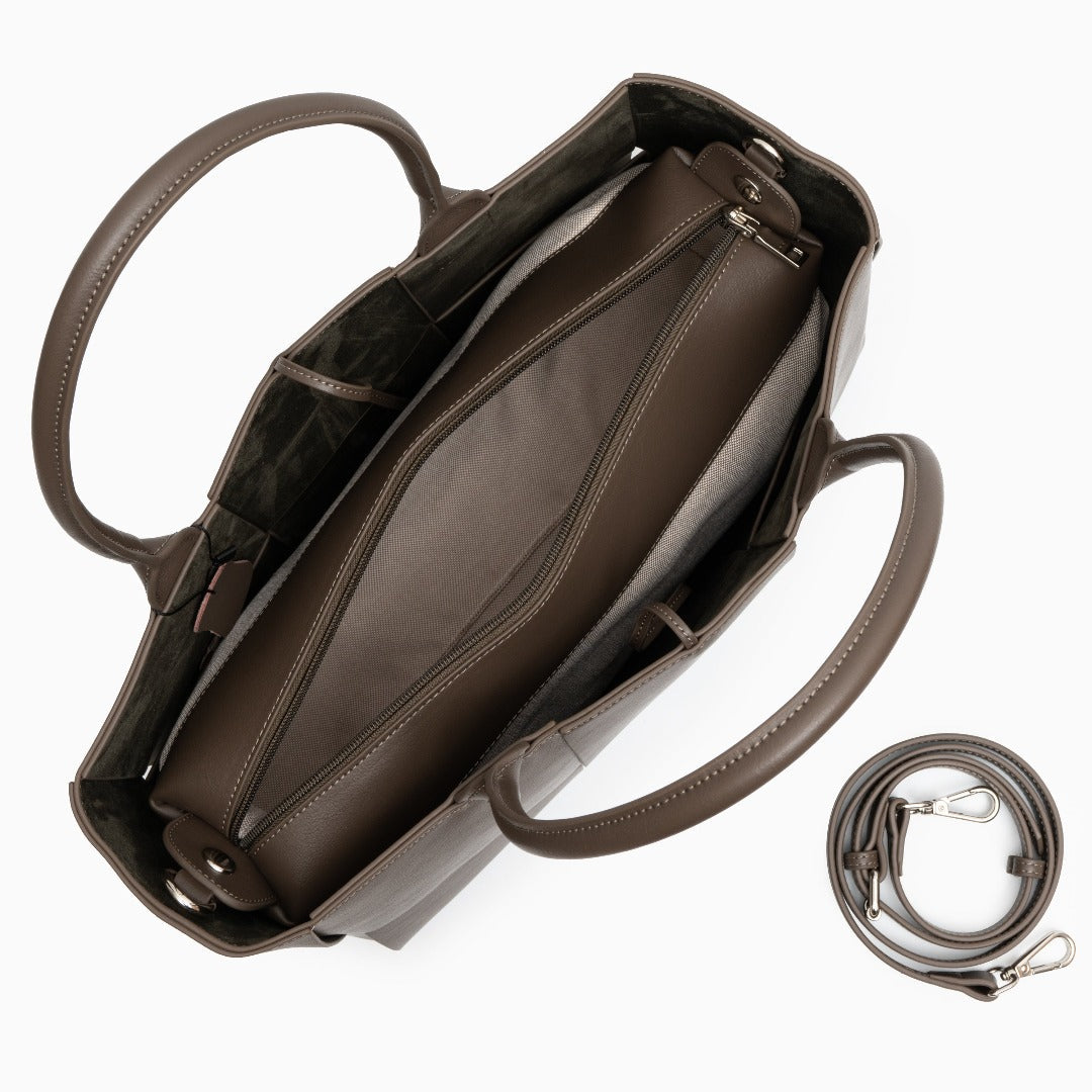 Karine — Medium Tote Bag, alternate view 18