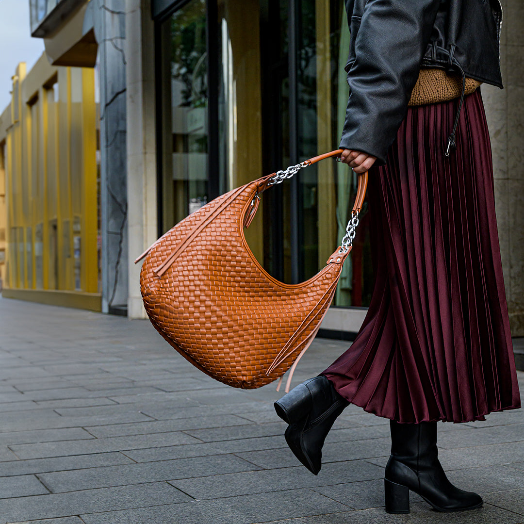 Diane — Shoulder Bag, alternate view 4