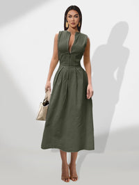 Honorine Delacroix — Elegant Solid Color Casual Midi Dress for Stylish All-Day Wear