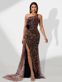 Gaia Delacroix — Elegant Leopard Print Slit Mermaid Dress