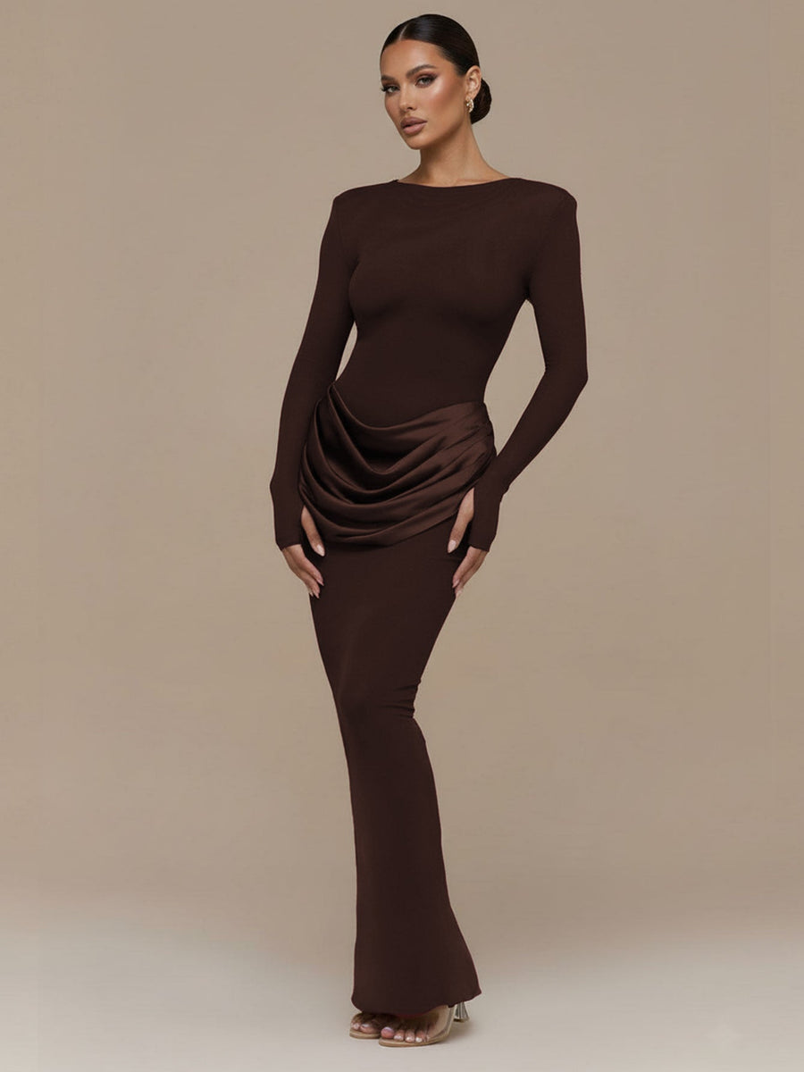 Figurbetontes Maxikleid mit Rundhalsausschnitt und Rüschen