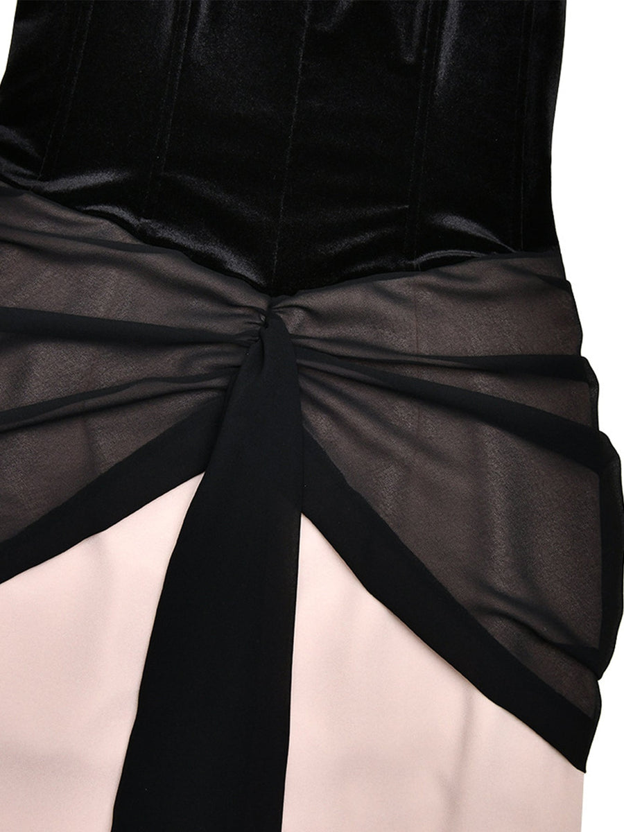 Trägerloses, gerafftes Meerjungfrauenkleid mit Flicken