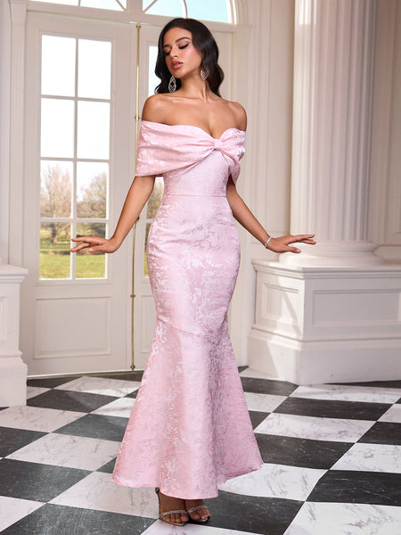 Long Jacquard Off-Shoulder Dress for an Elegant and Sophisticated Look