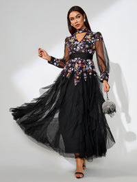 Ottilie Bellamy — Elegant Ethnic Style Floral Maxi Dress