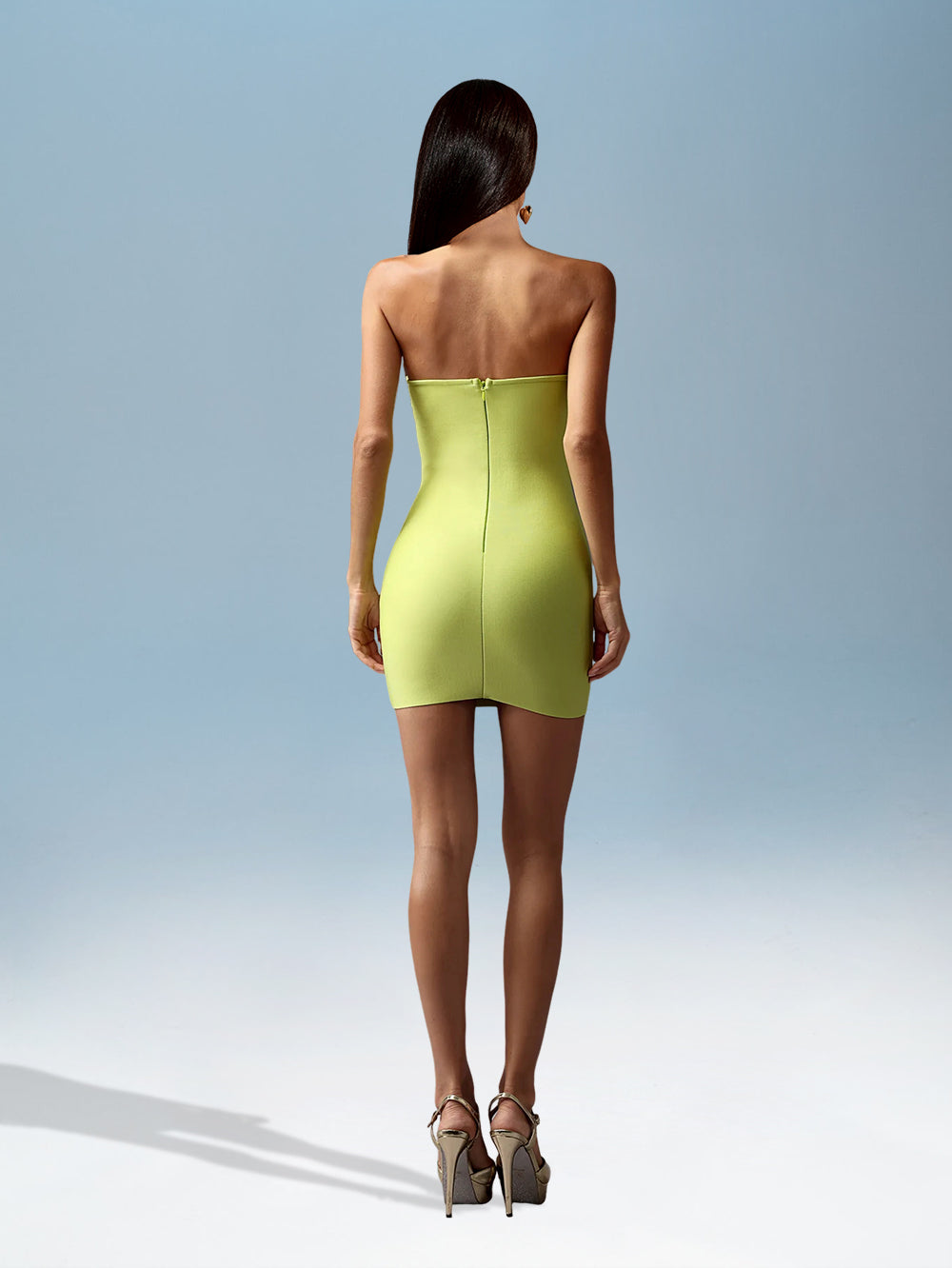 Arielle Bellamy — Elegant bandage dress decorated with sparkling rhinestones, alternate view 4