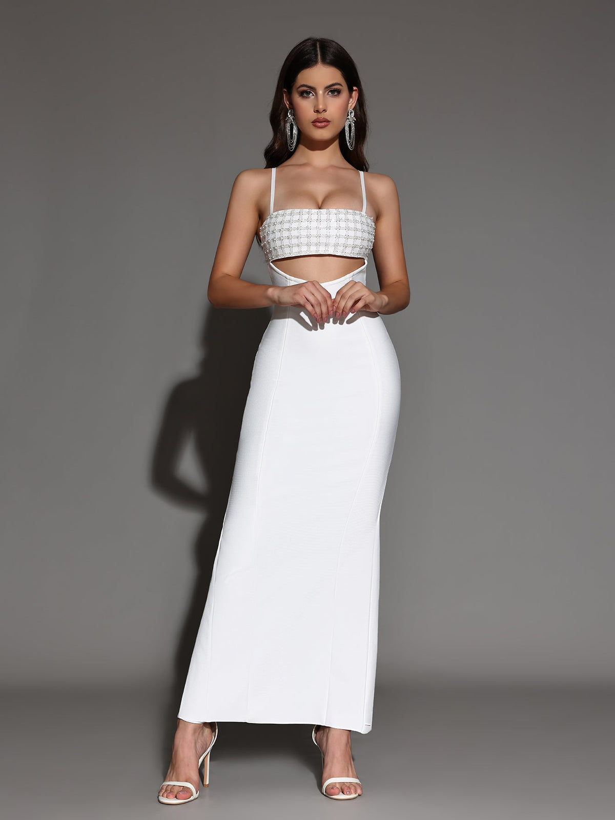Elegant cut-out clothing with open back and slit, fitted bandage dress