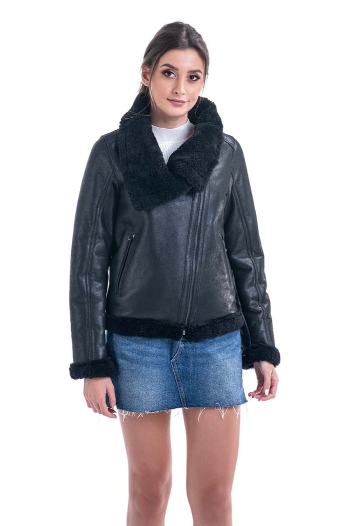 Illyria Beaumont — Black Shearling Leather Jacket with Merino Fur Detailing