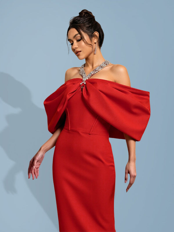Off-Shoulder Bandage Dress in Oversized Style