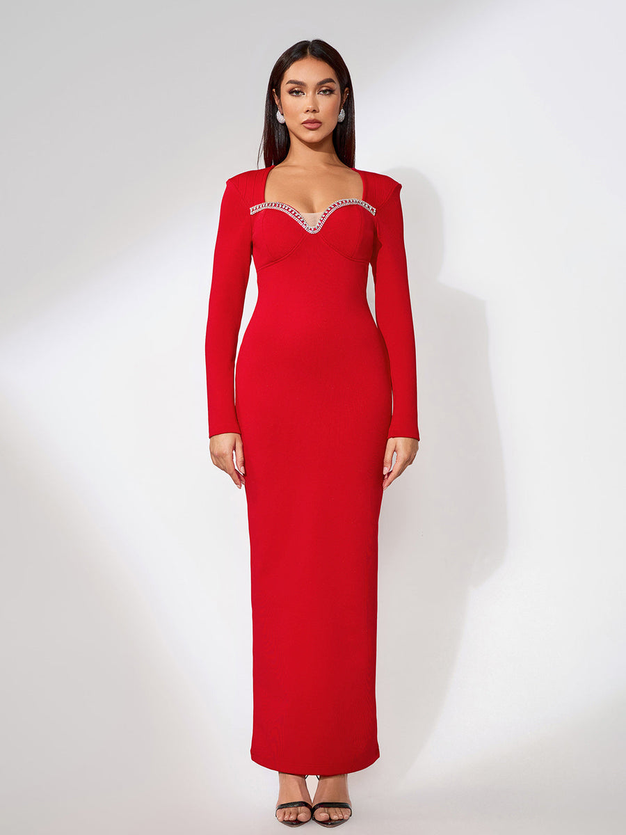 Elegant long dress with rhinestone stripes for a glamorous and sophisticated look