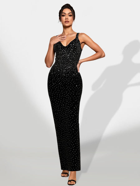 Elegant Maxi Dress with Rhinestone Details and Slit for a Glamorous Look
