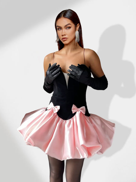 Elegant dress with bow knot headband, puffed design, and patchwork detail