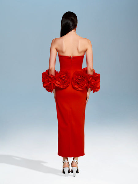 Bustante Maxi Dress with 3D Large Flower Print for a Spectacular Style