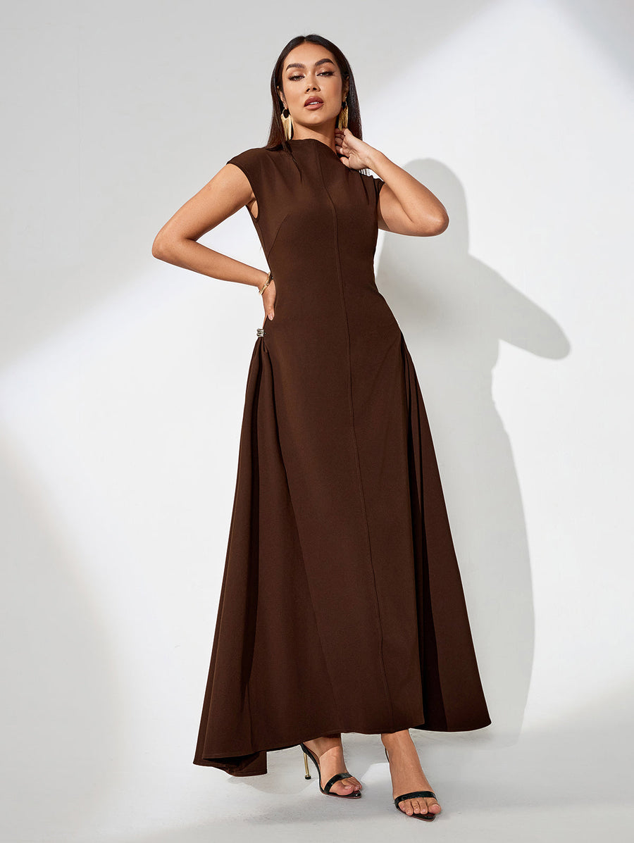 Nova Rousseau — Solid Color Long Maxi Dress with V-Neck