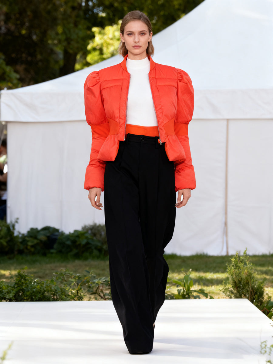 Cropped Puffer Jacket With Fitted Waistline - Black