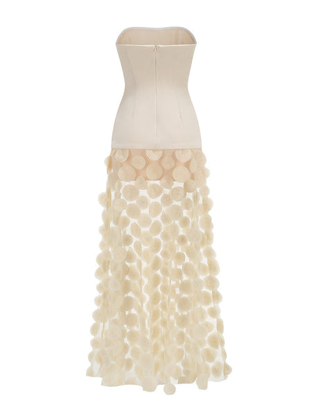 Maxikleid aus transparentem Stoff mit Tupfen und Einsätzen