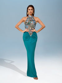 Zélie Bellamy — Stunning Sequin Dress with Embroidery and Elegant Backless Design