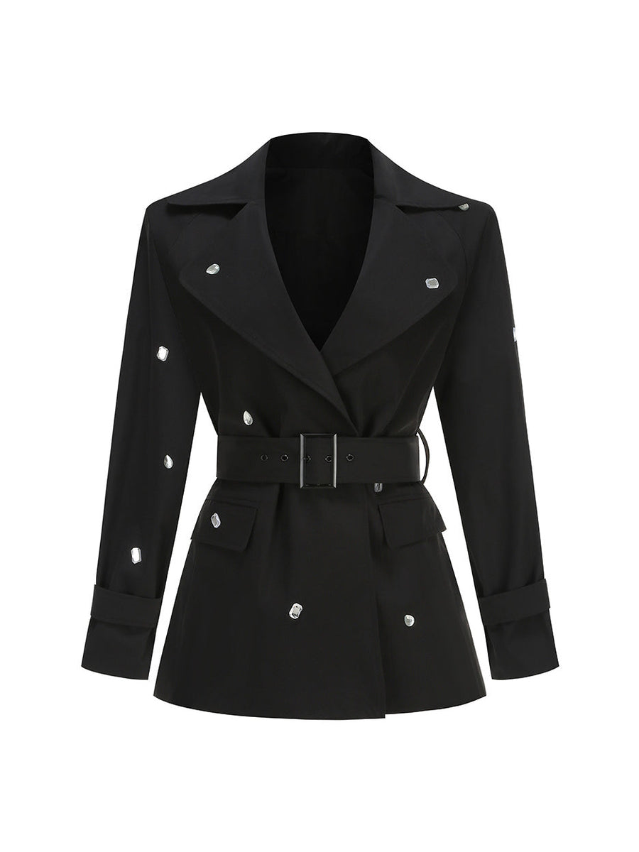 Blazer-Kleid mit Strasssteinen und Gürtel