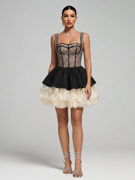 Trägerloses Mini-Kleid mit Strass und Lagenlook