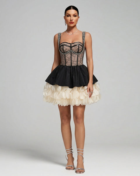 Trägerloses Mini-Kleid mit Strass und Lagenlook