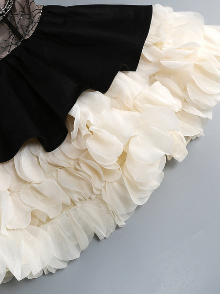 Trägerloses Mini-Kleid mit Strass und Lagenlook