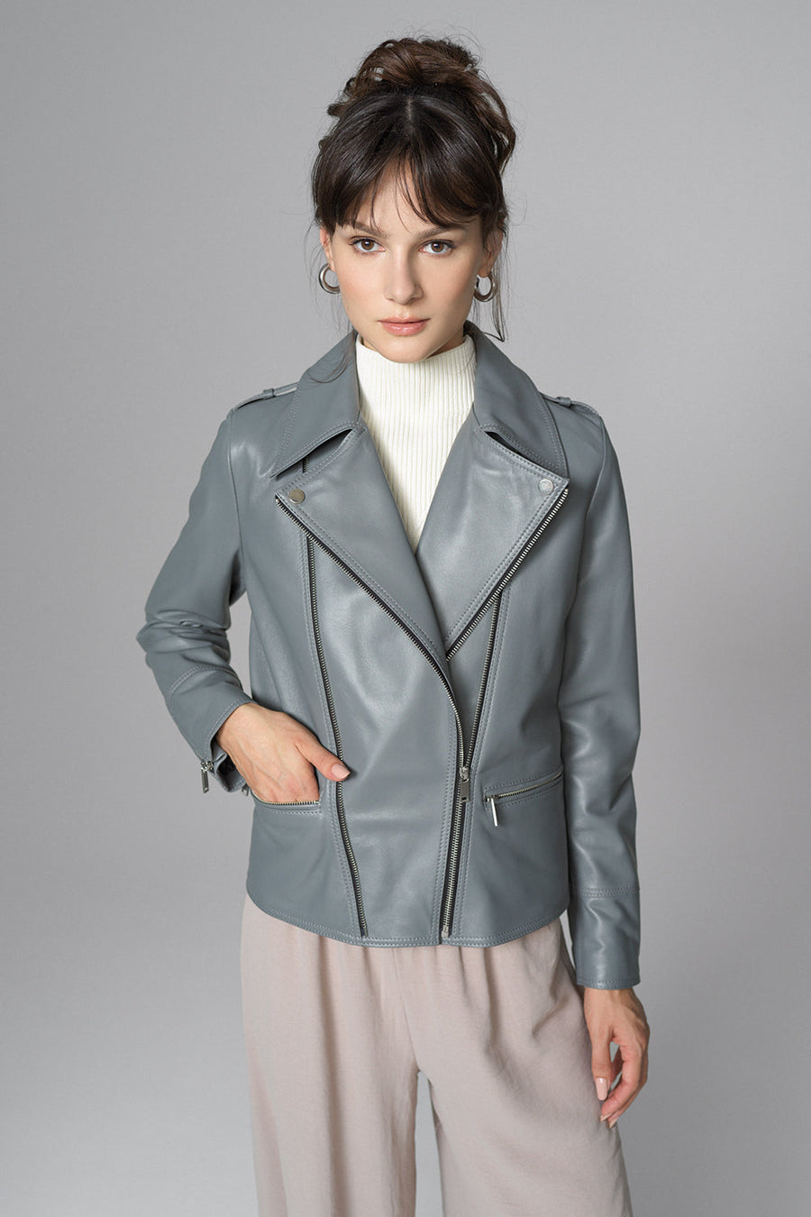 Ariadne Beaumont — Gray Natural Leather Jacket