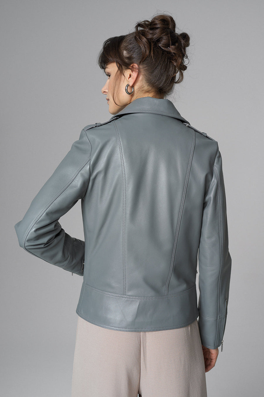 Ariadne Beaumont — Gray Natural Leather Jacket, alternate view 2