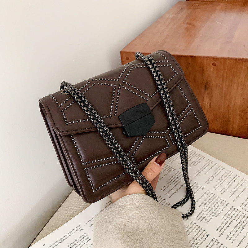 Cassiane — Modish Quilted Shoulder Bag, alternate view 9