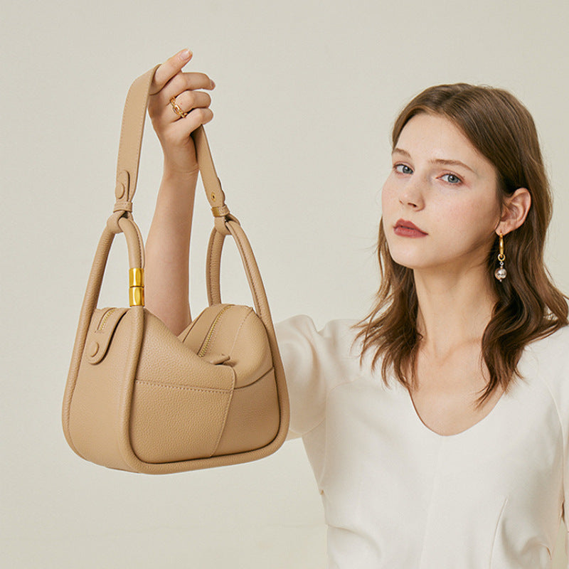 Kelly — Shoulder Bag, alternate view 3
