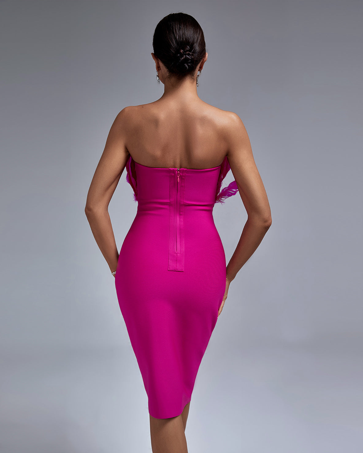 Elegant Strapless Feather-Trim Midi Bandage Dress