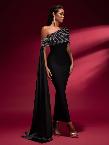 Slanted Shoulder Chain Bandage Dress - Opulent Empire