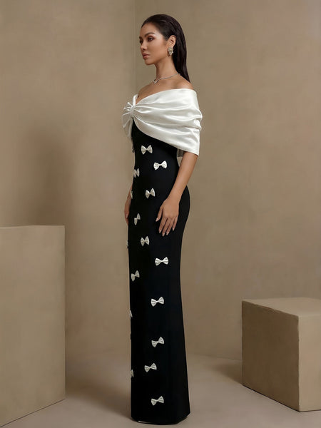 Schulterfreies weißes Kleid mit Schleifen und Bandage
